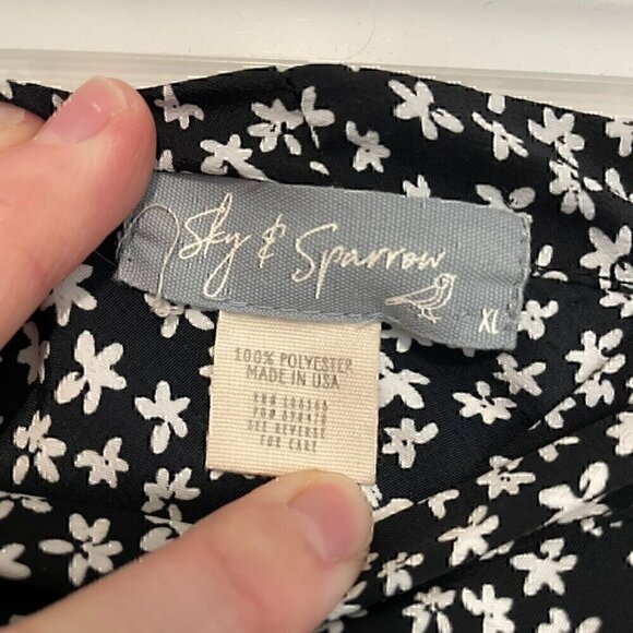 SKY AND SPARROW TILLYS Black White Ditsy Floral High Waisted Mini Wrap Skirt XL - Picture 6 of 12